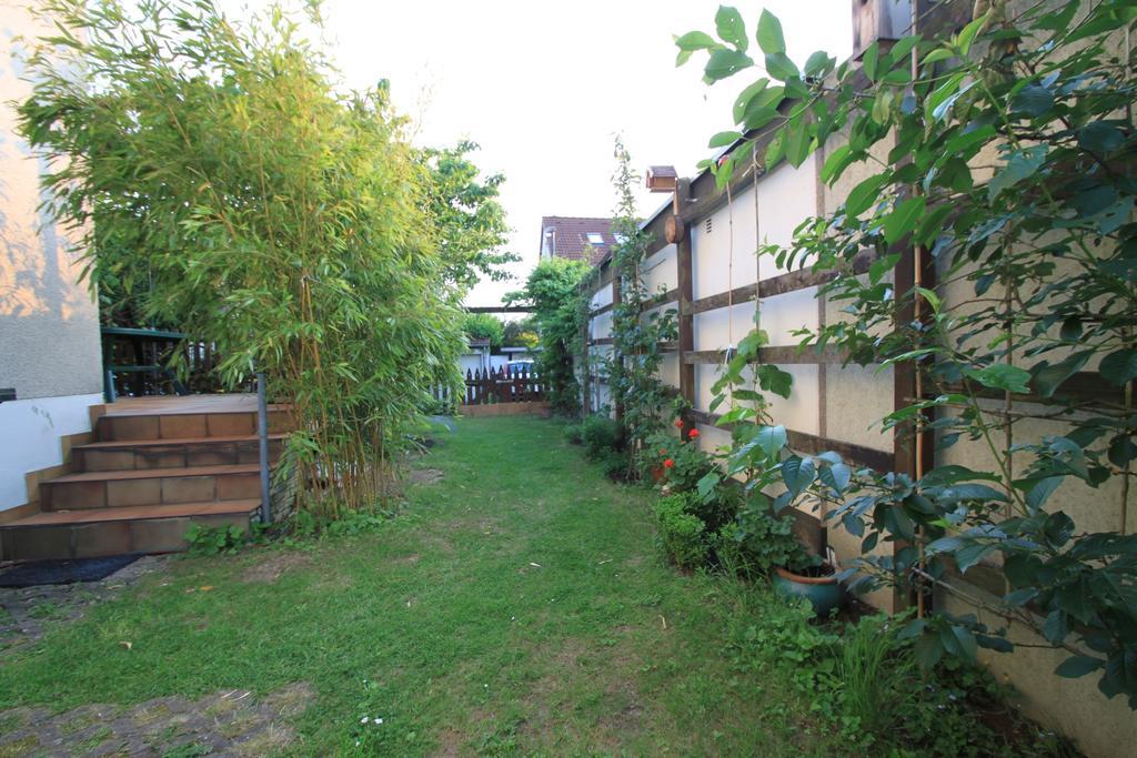B&B Am See Koeln - Privatzimmer Стая снимка